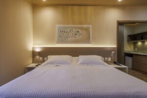 315 CAMA + FRIGOBAR.jpg